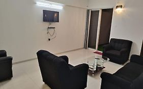 Royal Palm Hospitality Services 3